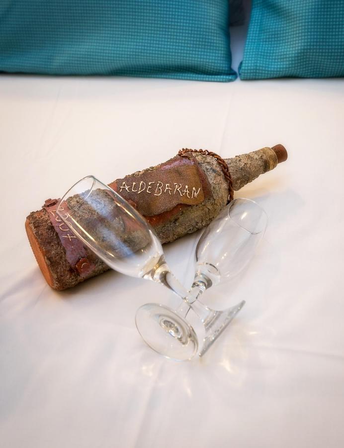 Aldebaran Hotel Apartments Лименария Экстерьер фото