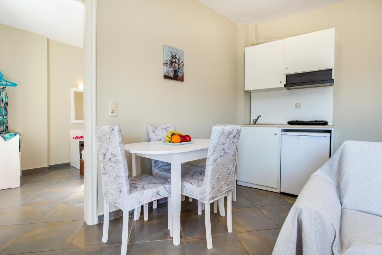 Aldebaran Hotel Apartments Лименария Экстерьер фото