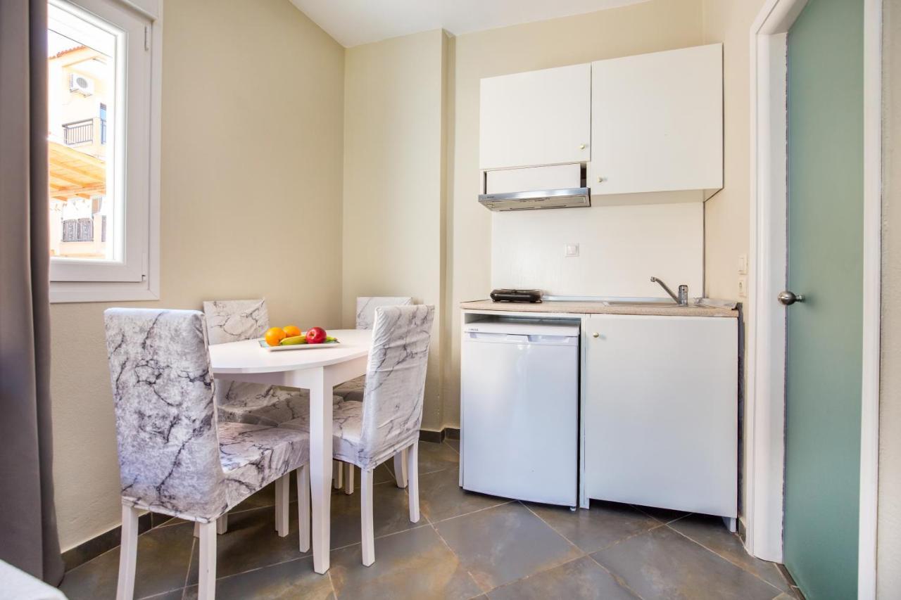 Aldebaran Hotel Apartments Лименария Экстерьер фото